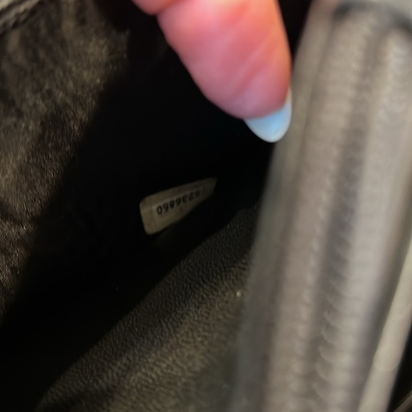 Chanel Compact CC Caviar Wallet - Picture 6 of 6